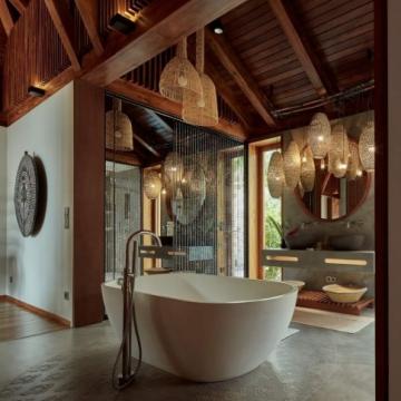 c2feee36-bcb3-400a-a5e4-6825daeb456e